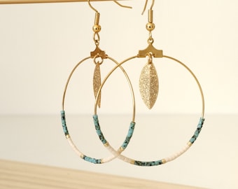 Boucles d'oreille bohèmes turquoise et rose très clair feuille dorée | boucles d'oreille originales chics