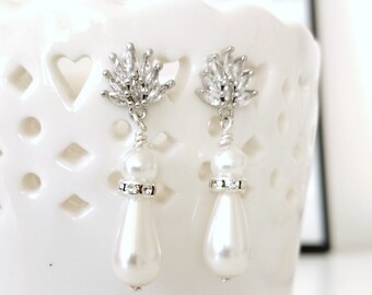 Bridal rhinestone earrings in zirconium and pearly pear pearl "Athénaïs" in gold or silver, wedding jewelry
