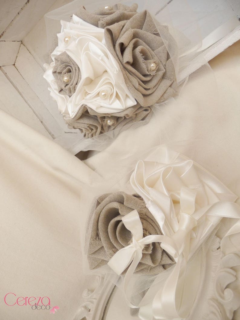 Wedding country chic beige satin linen bridal bouquet ivory Manon country chic wedding accessory burlap wedding flowers