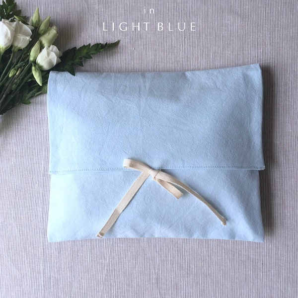 Light Blue Lingerie Bag / Bridal Garment Bag / Pretty Bridesmaid Gift / Cotton Pyjama Case / Something Blue for Bride / Fait Main Pochette