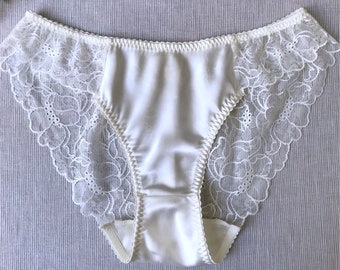 Bridal Silk Panties / Ivory Satin Knickers / White Lace Underwear / Sheer Women's Pantie / No VPL Briefs / Hipster Briefs / Wedding Knickers