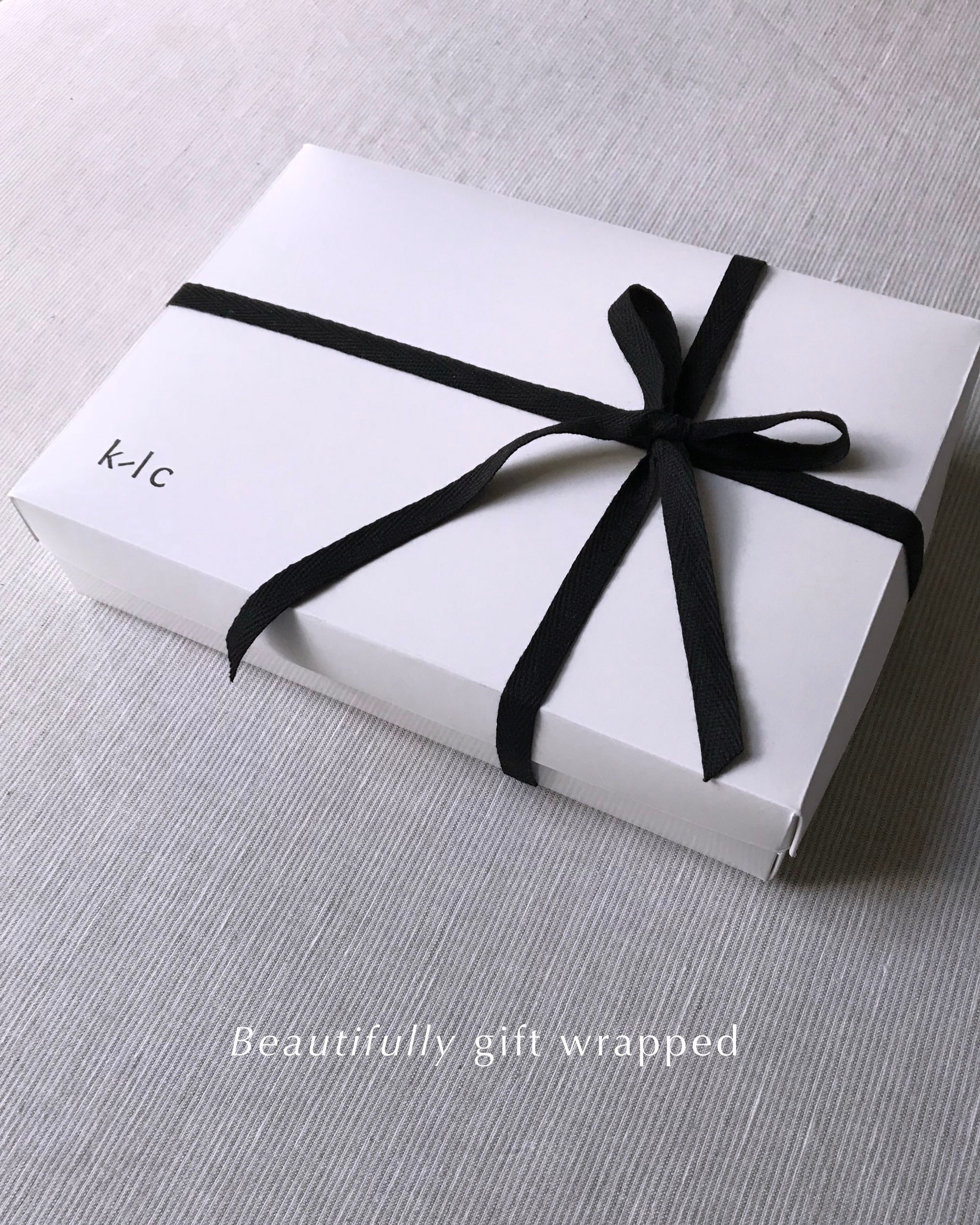 Gift Box of Silk Knickers – Vespertine