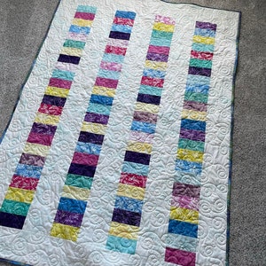 Stacked Coin Quilt Small Lap or baby size, Cotton fabric, handmade quilt for sale, 42 x 57 scrappy patchwork image 1