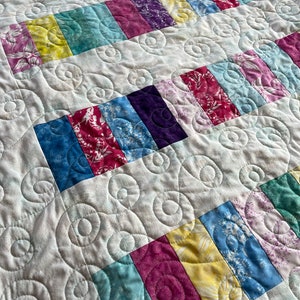 Stacked Coin Quilt Small Lap or baby size, Cotton fabric, handmade quilt for sale, 42 x 57 scrappy patchwork image 4