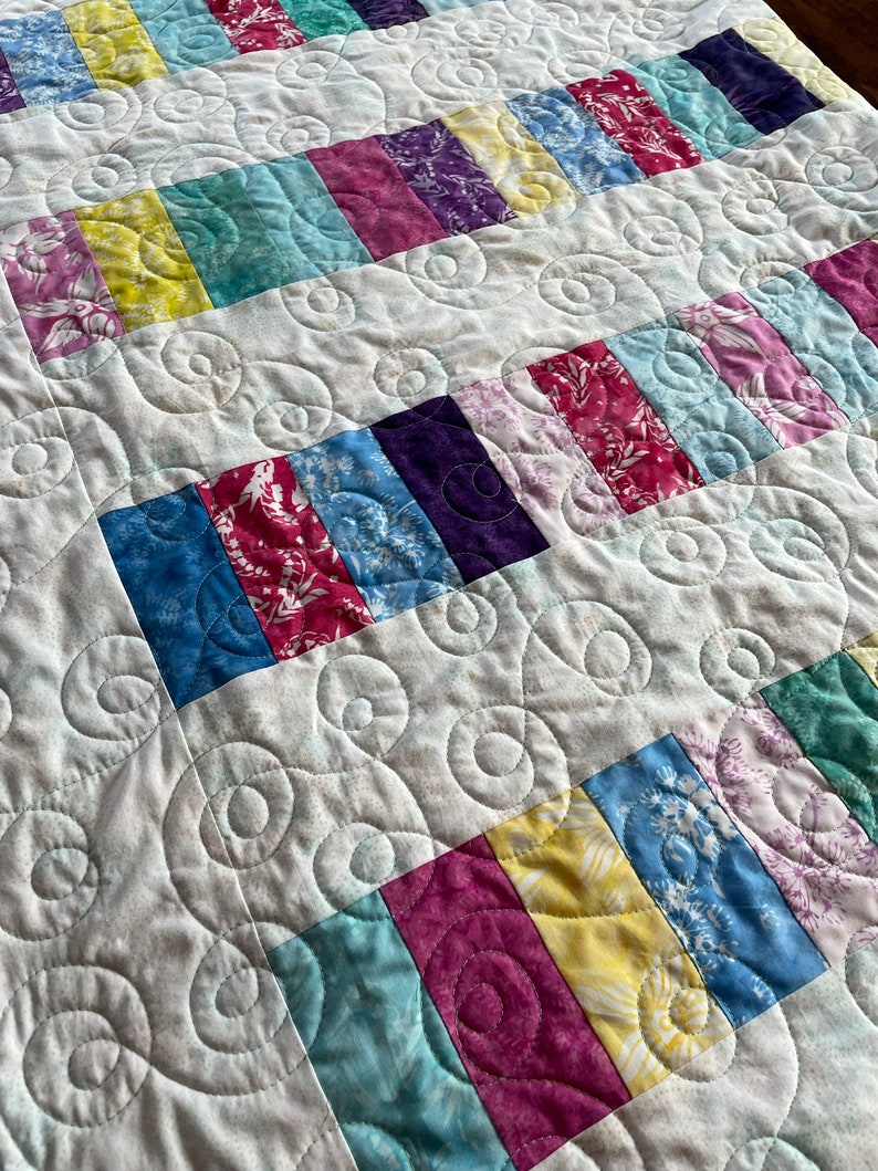 Stacked Coin Quilt Small Lap or baby size, Cotton fabric, handmade quilt for sale, 42 x 57 scrappy patchwork image 4