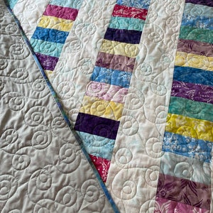 Stacked Coin Quilt Small Lap or baby size, Cotton fabric, handmade quilt for sale, 42 x 57 scrappy patchwork image 7