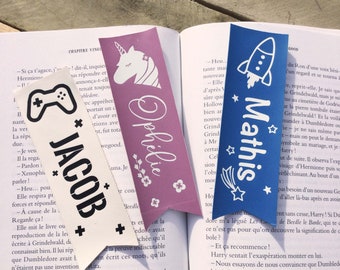 Personalized faux leather bookmark with the child's first name with drawings of your choice