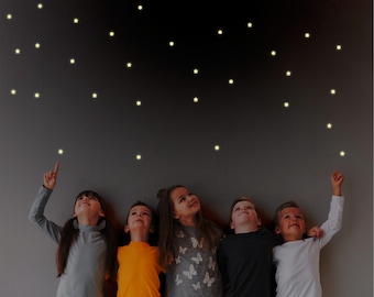 Glow in the dark starry sky wall sticker for kids and baby bedrooms