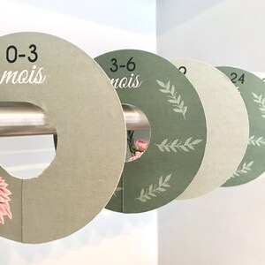 6 closet or wardrobe dividers to separate baby's clothes by sizes flowers and foliage theme image 2