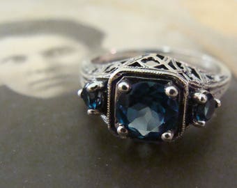 Lovely Sterling London Blue Topaz Filigree Ring Size 6