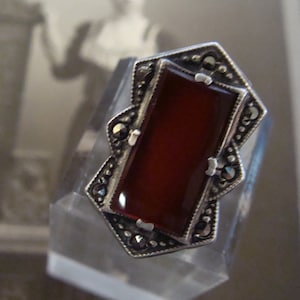 Antique Sterling Silver Marcasite & Carnelian Ring Size 6 Etched details