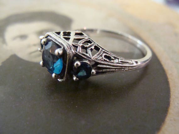 Lovely Sterling London Blue Topaz Filigree Ring S… - image 2