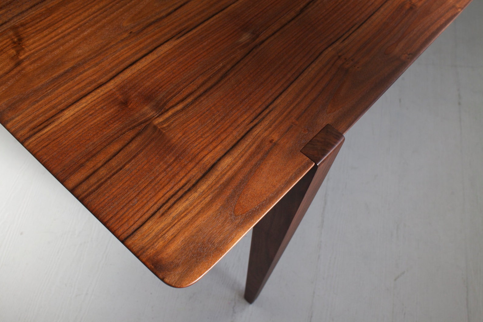96 Oregon Walnut Oslo Dining Table Etsy
