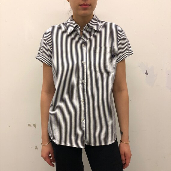 short sleeve button down business casual