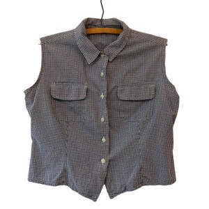 Vintage Blue and White Gingham Collared Sleeveless Button Up Cropped Top with Double Breasted Pockets and Back Adjustable Tie