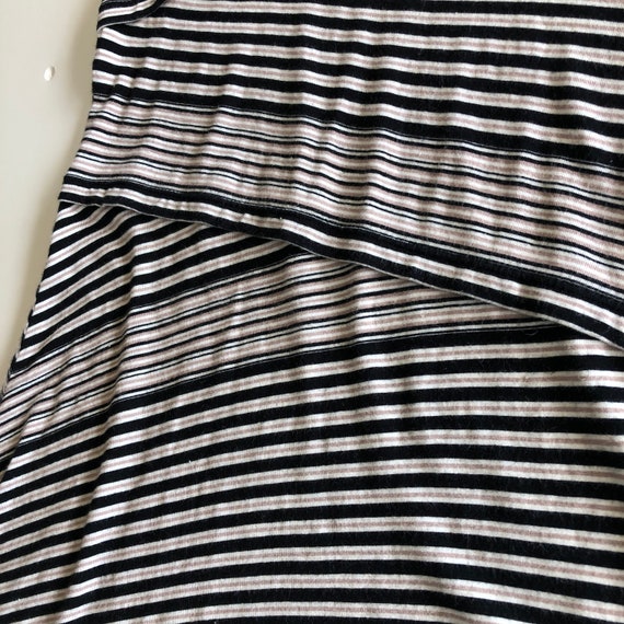 Vintage Y2K Black and White Asymmetrical Striped … - image 9