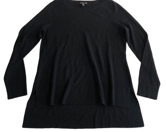 Eileen Fisher Merino Wool Crew Neck High Low Sweater Tunic Top / Longer in the Back Assymetrical Long Sleeve Shirt
