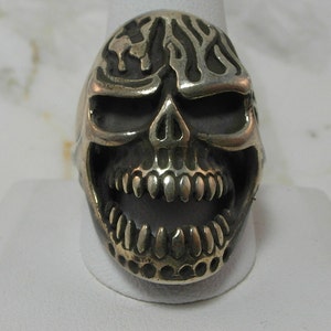 Solid Sterling Silver Goth Scull Ring