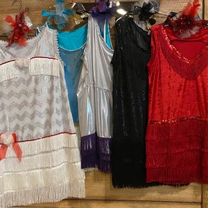 fringe flapper dresses w/head band-flapper costume with fringe. Feather head band-Dandy shoe spats