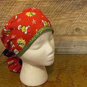 Christmas scrub cap-Holiday Medical Hat-Red and Green Holiday Grinch Scrub Cap-Nurse Gift Idea-Seasonal Christmas Medical Worker Accessory