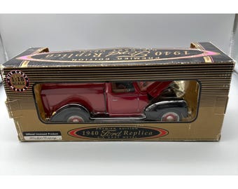 Golden Wheel Premier Edition 1940 Ford Replica Die Cast Metal Pepsi-Cola Truck