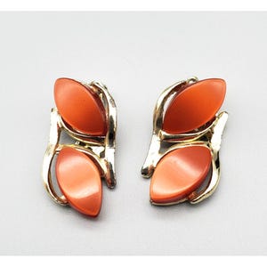 Lucite Earrings Clip On 50's 60's Rust Color Silver Tone Vintage Jewelry VG Cond