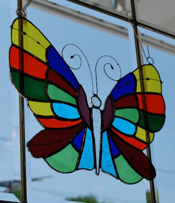 Stained verre coloré papillon suncatcher, mur suspendu -  France