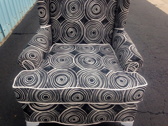 Circle deals room chair