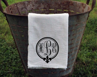 Farmhouse Monogrammed Flour Sack Tea Towel, Personalized Tea Towel, Kitchen Towel, Housewarming gift, Birthday Gift, Circle Fleur De Lis