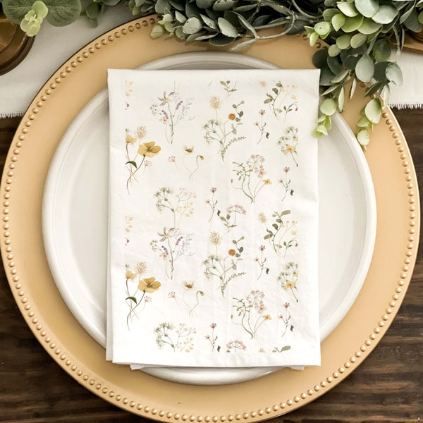 Spring Napkin, Easter Napkin, Watercolor Wildflowers Pattern No 4, Dinner Napkins, Custom Napkins, Natural or White Fabric