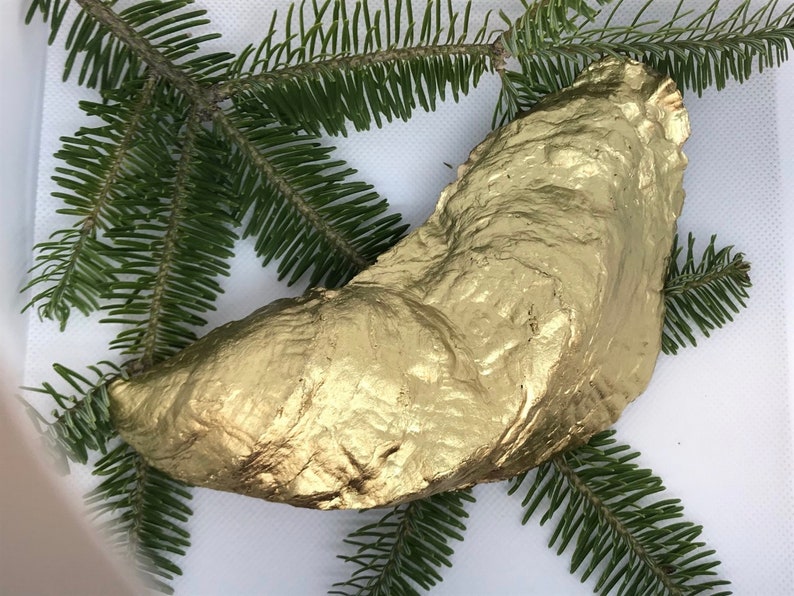 Jumbo Maine Gilded Oyster Shell Cardinals Decoupage Ring Dish Trinket Accent Dish Nautical Decor Seaside Christmas Gift Engagement Coastal