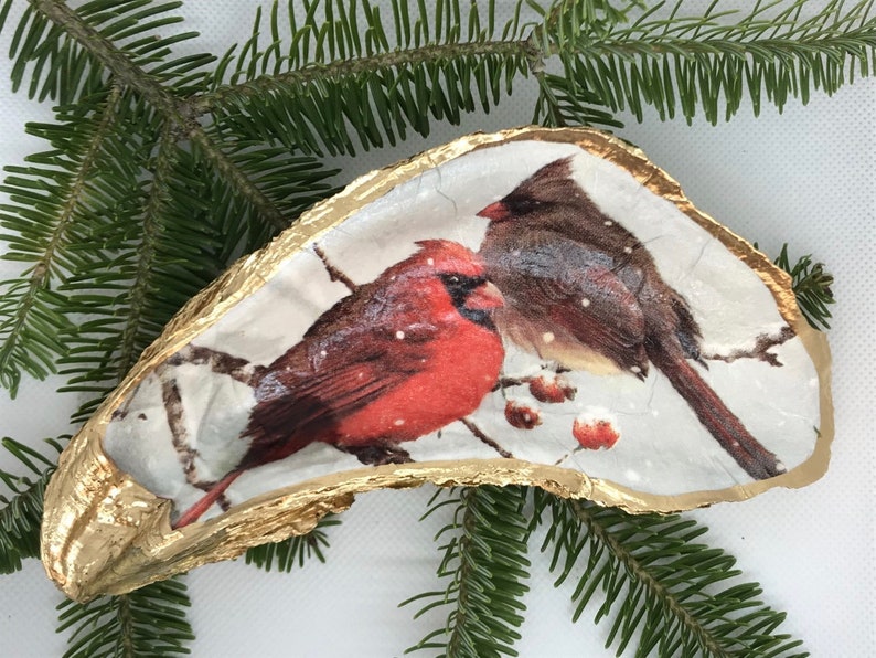 Jumbo Maine Gilded Oyster Shell Cardinals Decoupage Ring Dish Trinket Accent Dish Nautical Decor Seaside Christmas Gift Engagement Coastal