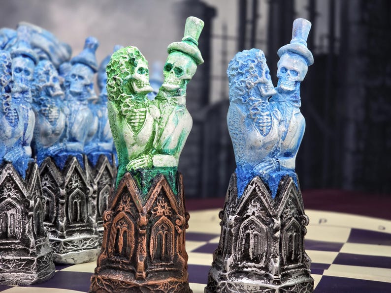 Extra Large: Gothic Wedding Chess Set, Customisable Colours (pieces ...