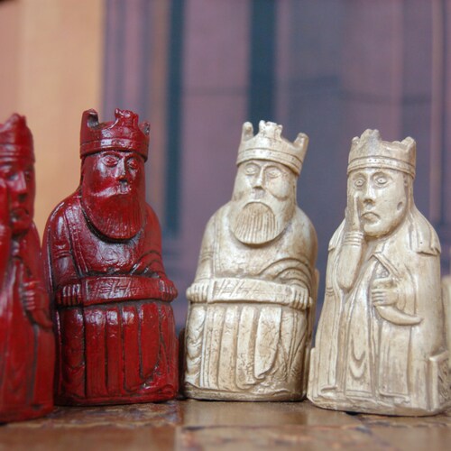 Isle of Lewis Chess Set Customisable Colours (Pieces Only) Harry Potter, Walking dead