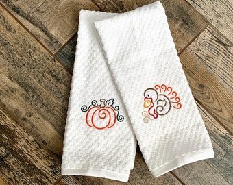 Thanksgiving Hand Towel - Thanksgiving Decor - Fall Decor - Thanksgiving Kitchen Towel  - Holiday Hand Towel - Holiday Kitchen Decor