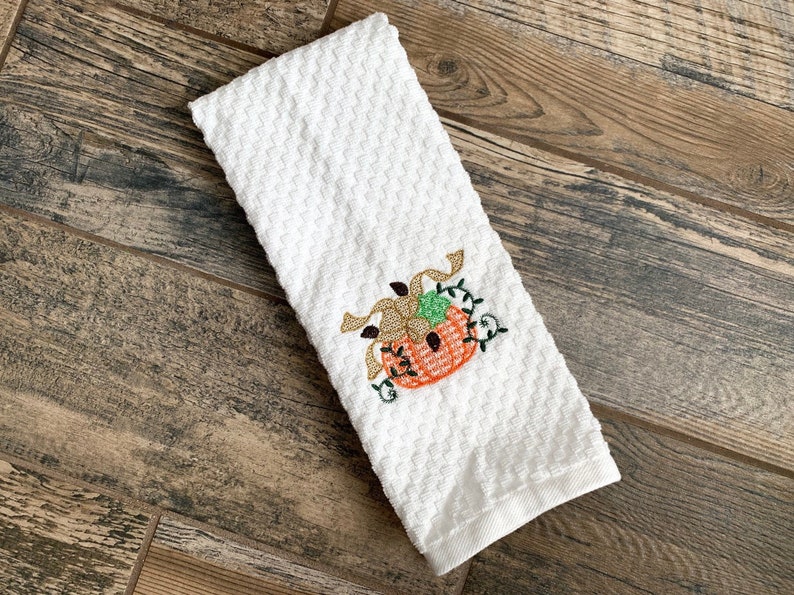 Pumpkin Hand Towel Thanksgiving Hand Towel Fall Decor Towel Fall Decor Fall Hand Towel Bathroom Decor Bathroom Hand Towel image 1