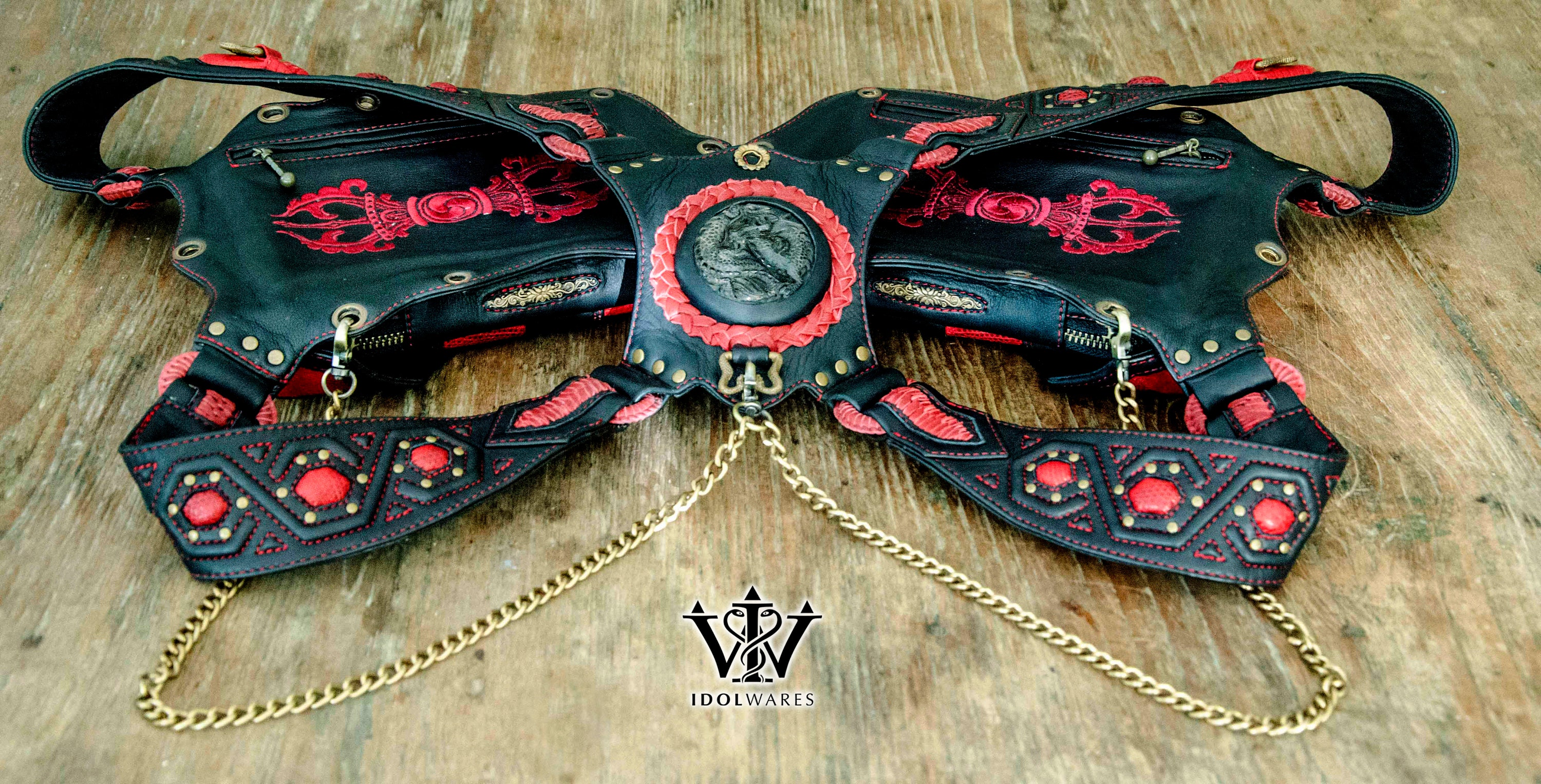 DRAGON EDITION HOLSTER. The Spirit Totem holster by Idol Wares. Harness