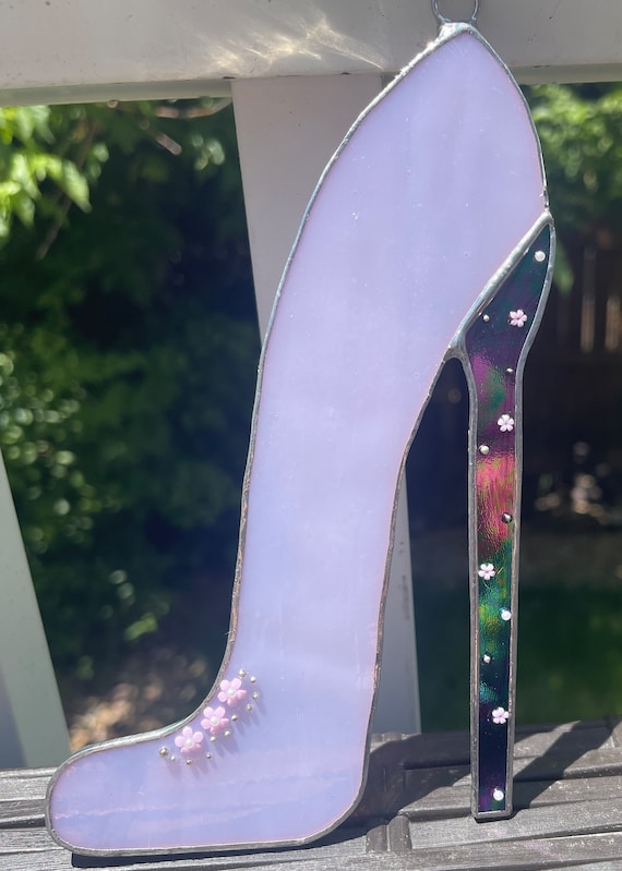 Pink Beauty Glass Slipper: Handmade Stained Glass Suncatcher