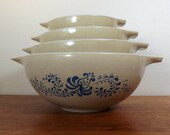 Pyrex Mixing Bowls, Set of 4, 39 Homestead Country Kitchen 39 Cinderella Bowls, 441, 442, 443, 444, 1 1 2 pints to 4 Quarts, 1970s Batter Bowl