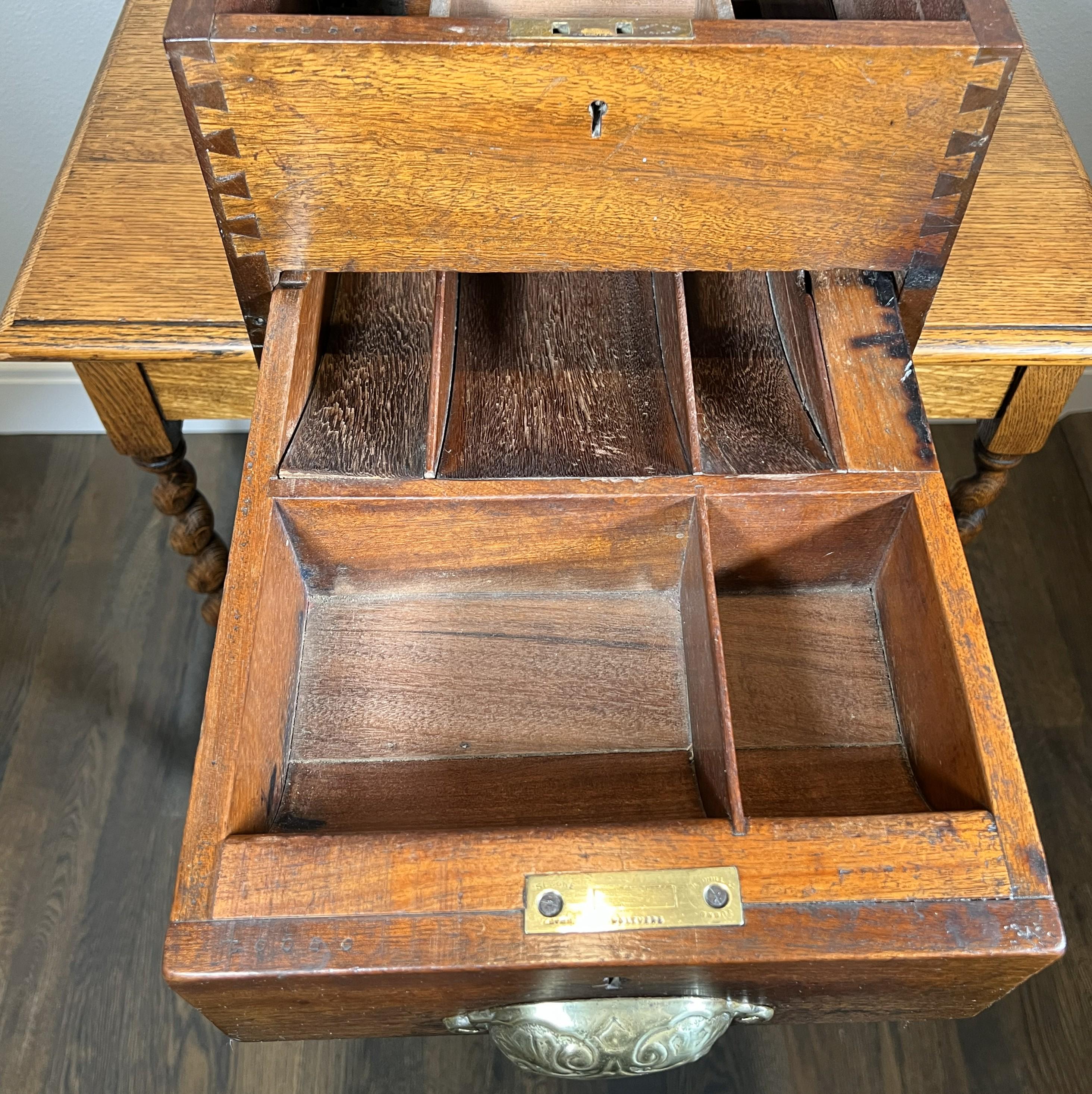 イギリスの古い木製レジスター　Cash Till Antique Cash Till ~ Gledhill & Sons Ltd. Halifax, England ~ Cash