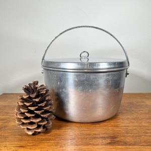 Aluminum Camp Cooking Pots: 6-Piece Outdoor Cookware Set