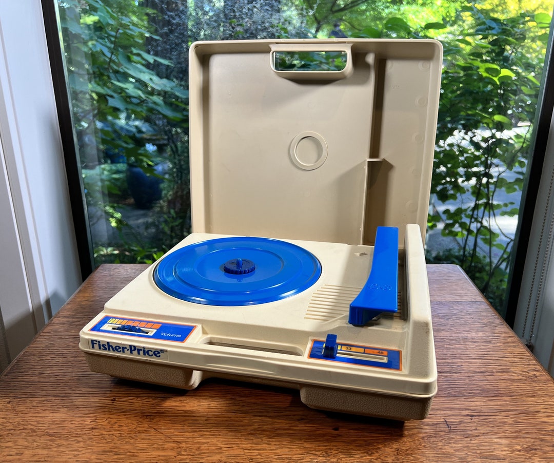 Fisher Price Record Player/turn Table 825 Early 1980s 33 and 45 Rpm