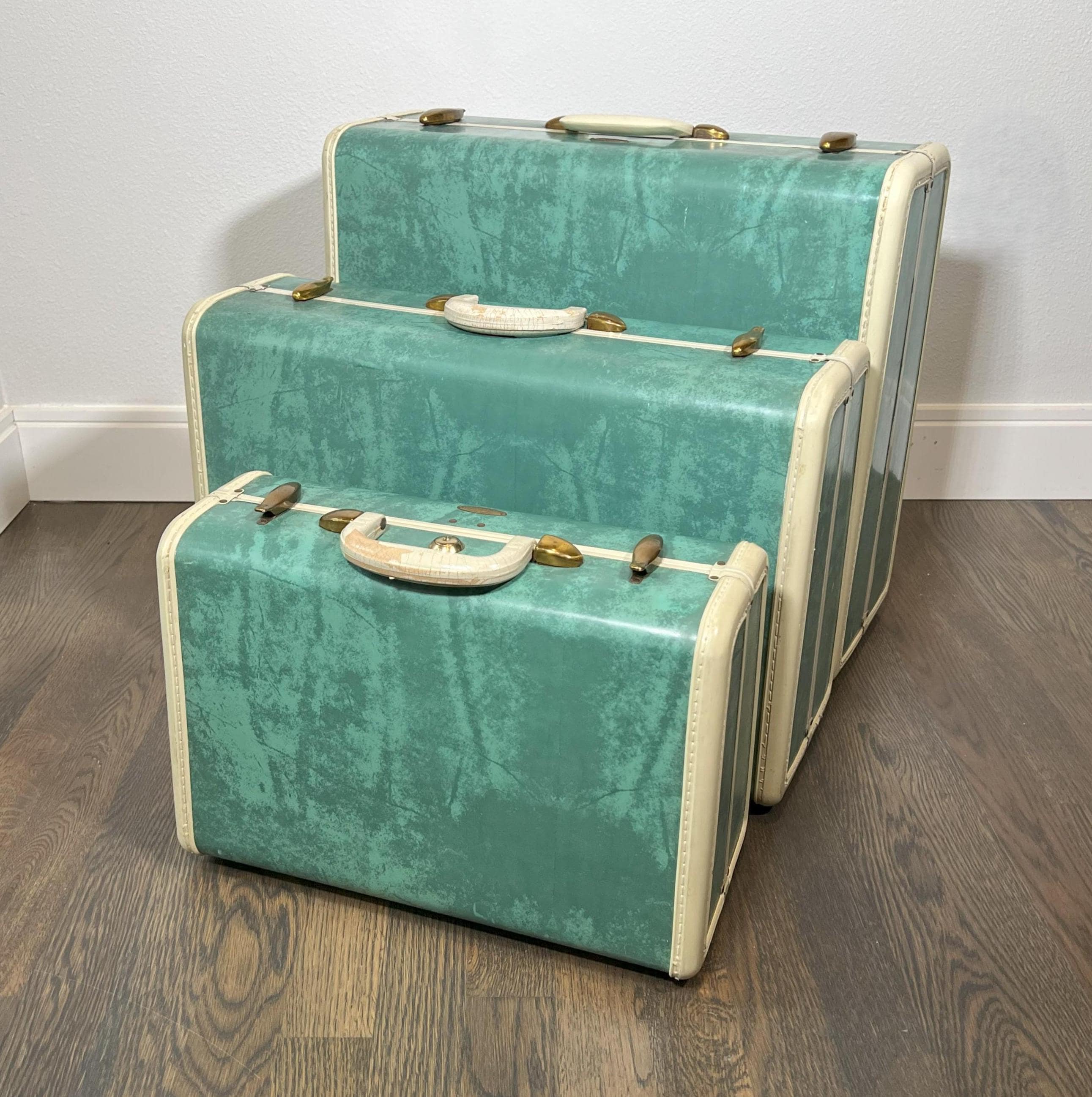 Vintage Samsonite Luggage Set: Bermuda Green Hardshell Suitcases