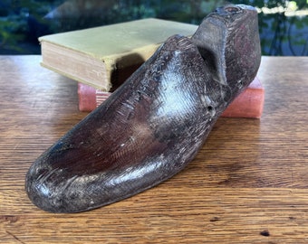 Shoe Last ~ Wood with Metal Sole ~ Vintage Industrial Decor~ Man Cave