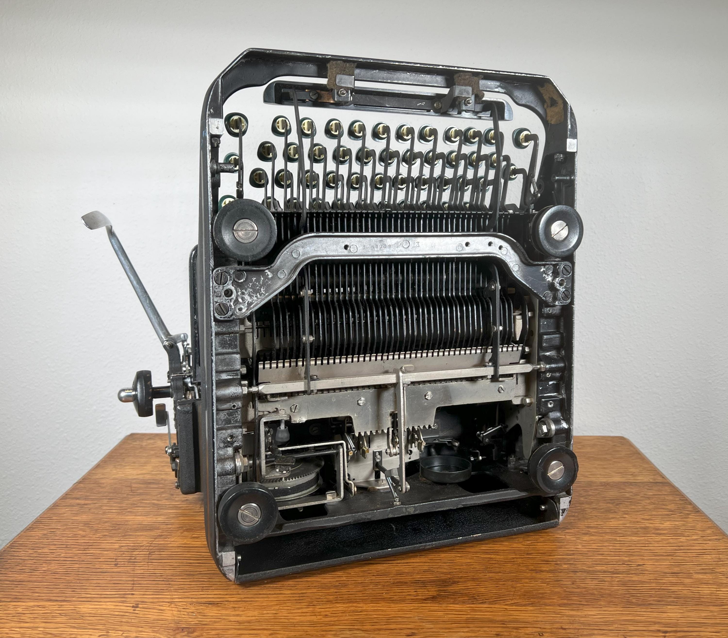 Remington Rand Typewriter Model 17: 1945 Black Wrinkle Paint, Art