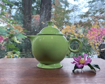 Homer Laughlin Fiesta Ware Teapot Fiestaware Teapot Chartreuse