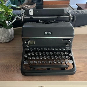 Reserved for Frank - Royal Typewriter Model KMM - 1946 - Working Typewriter - New Ribbon - Glass Keys ~ Office Typewriter ~ Vintage Office