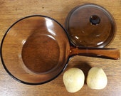 Vision Corning 1.5 Liter Sauce Pan and Lid Amber Glass Made in USA Medium Sauce Pan