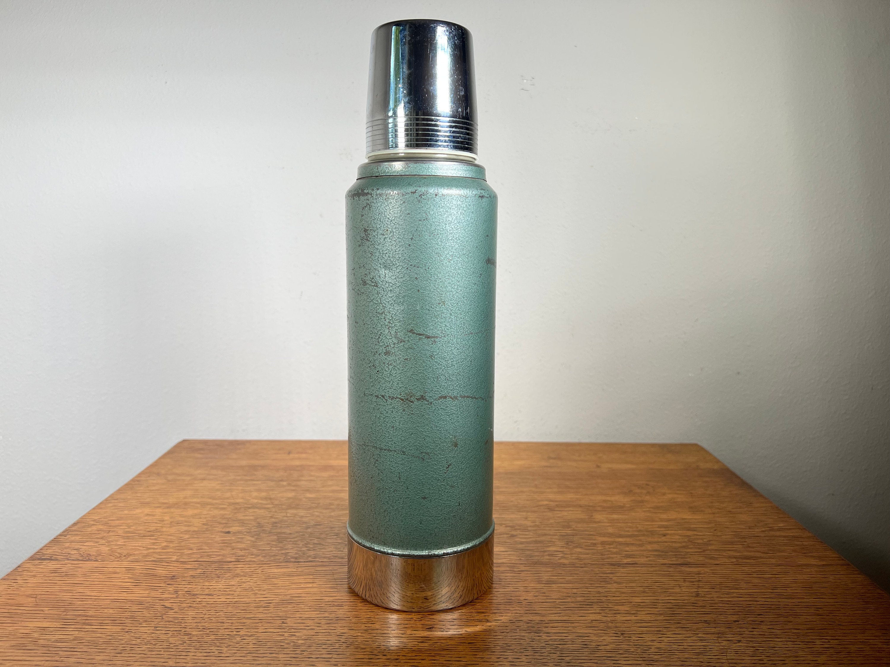 Aladdin Stanley Vacuum Bottle No. A-944DH 1993 Quart Size -  in 2023