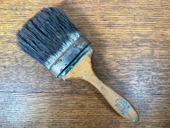 Paint Brush, Oval 3 3/8 Emerald Brushes, Bristle & Horsehair, Vintage  Painting Tool, Large Paint Brush, Industrial Prop, Collectible 